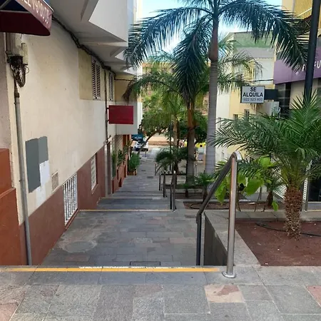 公寓 Estudio La Gavota, A 2 Minutos De La Playa 洛斯克里斯蒂亚诺斯